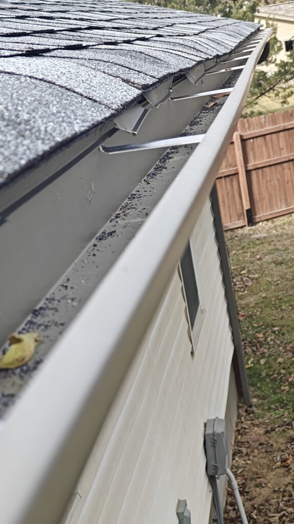 Drip Edge and Gutter installed by W&W Roofing. WW Roofing STL, W*W Roofing Oakville Missouri, STL 
